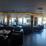 Al Qurum Resort